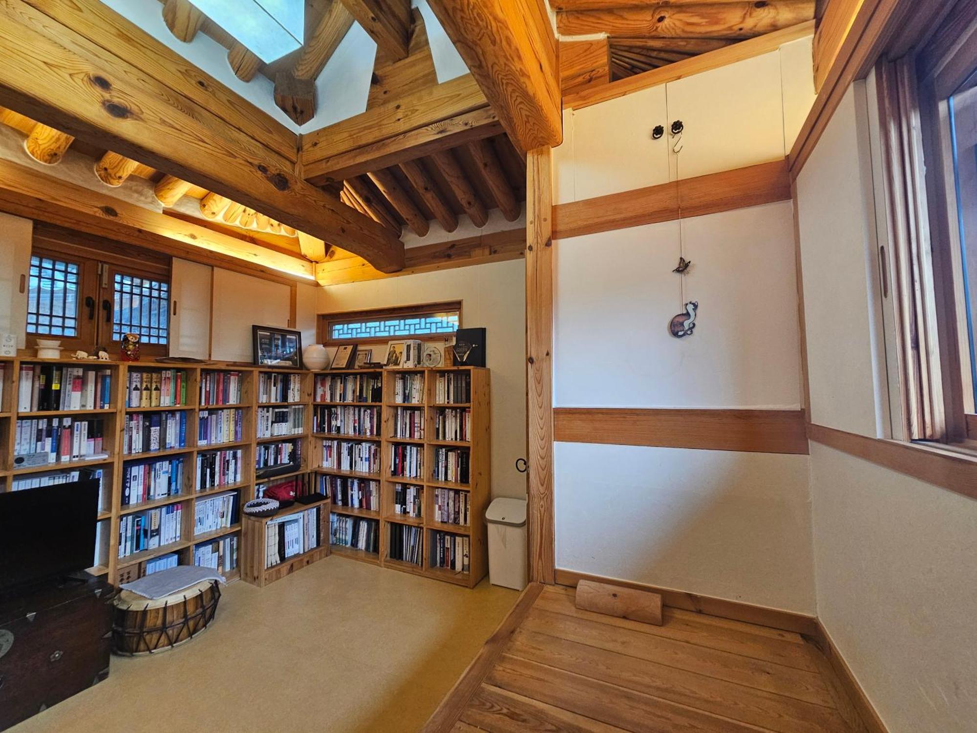 Chaehyodang Hanok Lodge Seoul